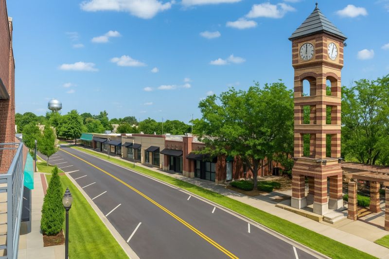 Local Pavement Leveling in Overland Park, KS
