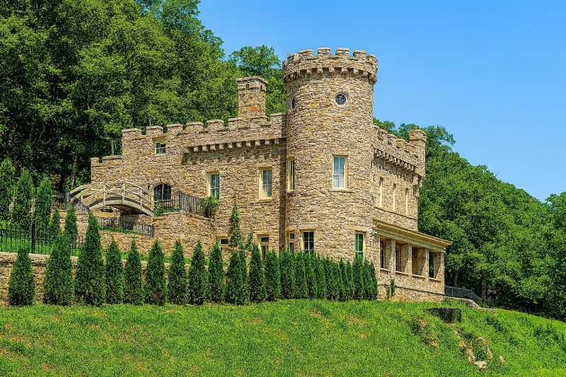 Local Poly Lifting in Berkeley Springs, WV