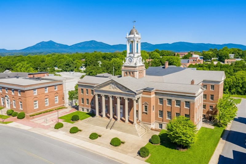 Local Poly Lifting in Bedford, VA