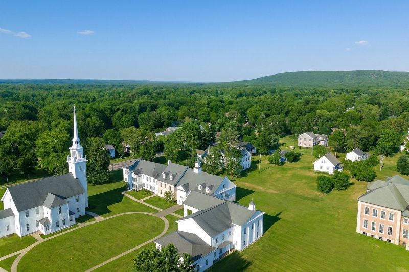 Local Sidewalk Leveling in Farmington, CT